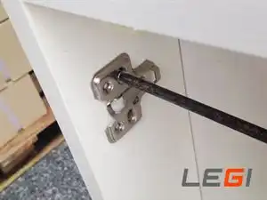柜门铰链不同安装方式_铰链柜门安装视频_铰链柜门安装方式有几种